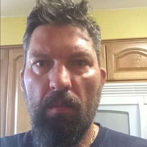 Meet your Posher, Tom